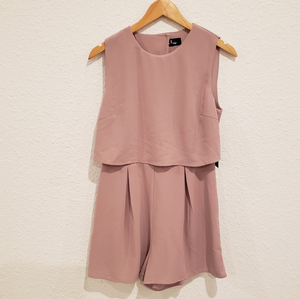Lulu’s Blush Sleeveless Drap Open Back Romper NWT Size MED